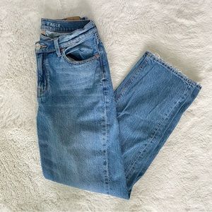 American Eagle Crossover Baggy Jeans